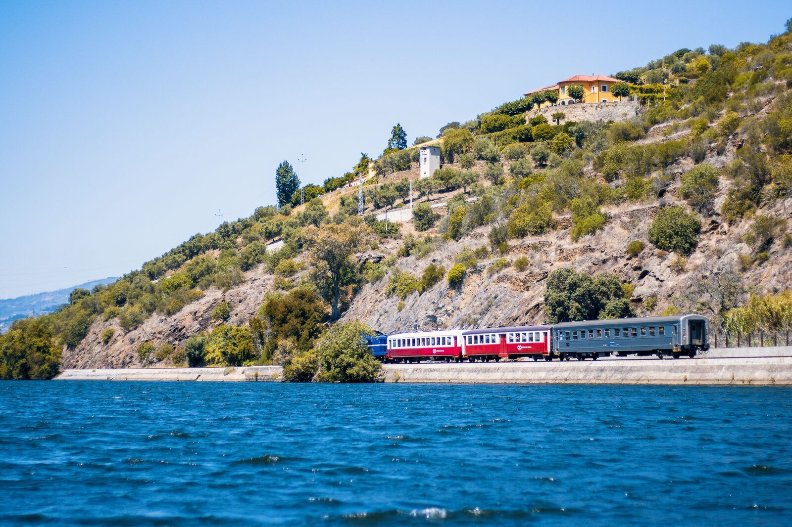 Lisbon to the Algarve by train